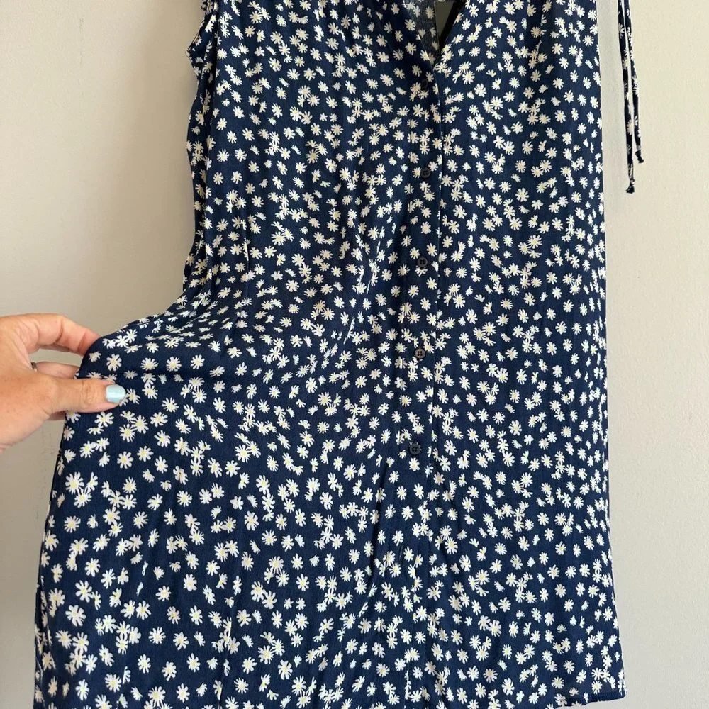 Code x Mode NWT Floral Sleeveless Vneck Button Down Mini Dress Women's MEDIUM - Picture 5 of 8